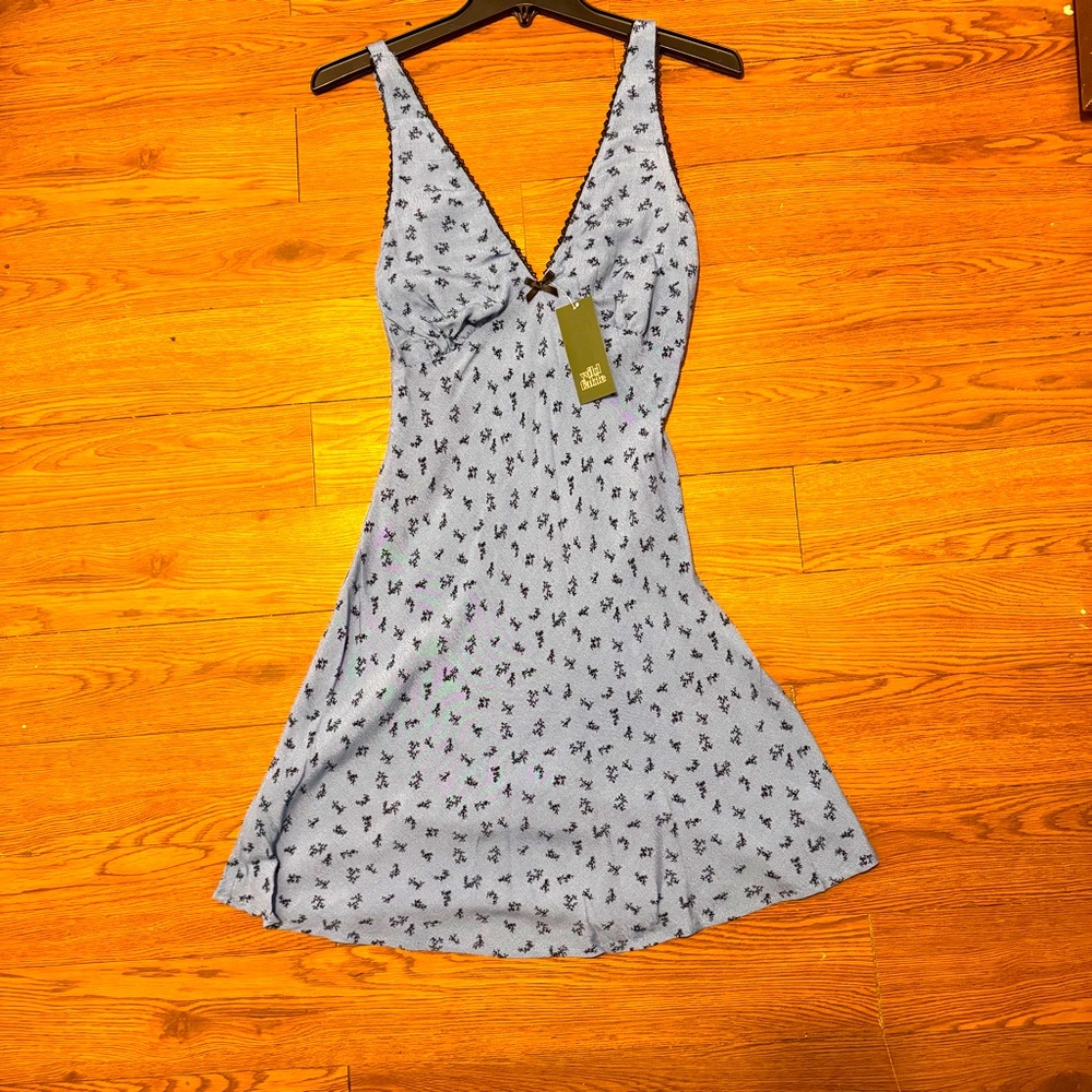 NWT 100% Rayon blue floral babydoll mini dress size small women’s lace feminine